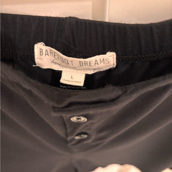 Barefoot Dreams Black Pajama Set Size Large - Picture 5 of 12